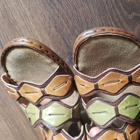 FLORENTINE Multicoloured Leather Slippers - Picture 7 of 11